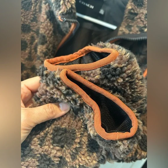 Coach Signature Sherpa Zip Up Jacket! Signature cc size L - Picture 7 of 9